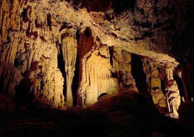 nous llums LED a les Coves Meravelles de Benifallet