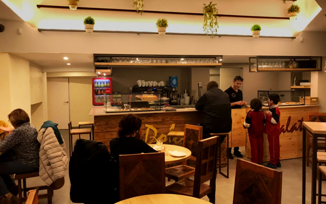 Construcció de Cafeteria Capuccino